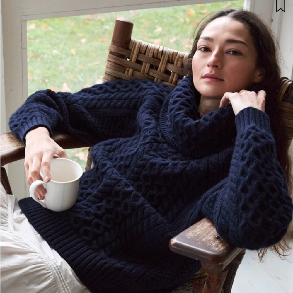 NWT Dôen Gillian Sweater